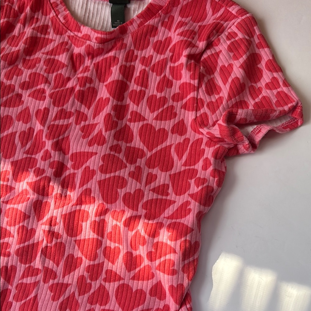 Red and Pink Heart Print Tee - Picture 3 of 3
